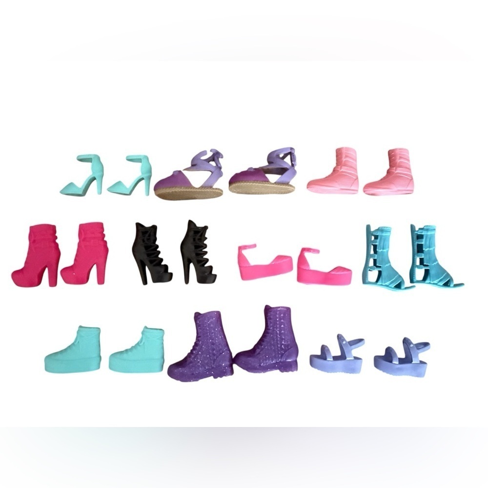 10 pairs of Barbie doll shoes newer styles